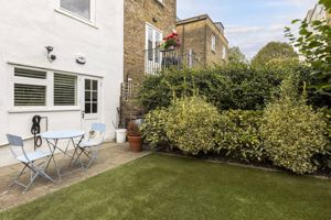 Photo 8- click for photo gallery